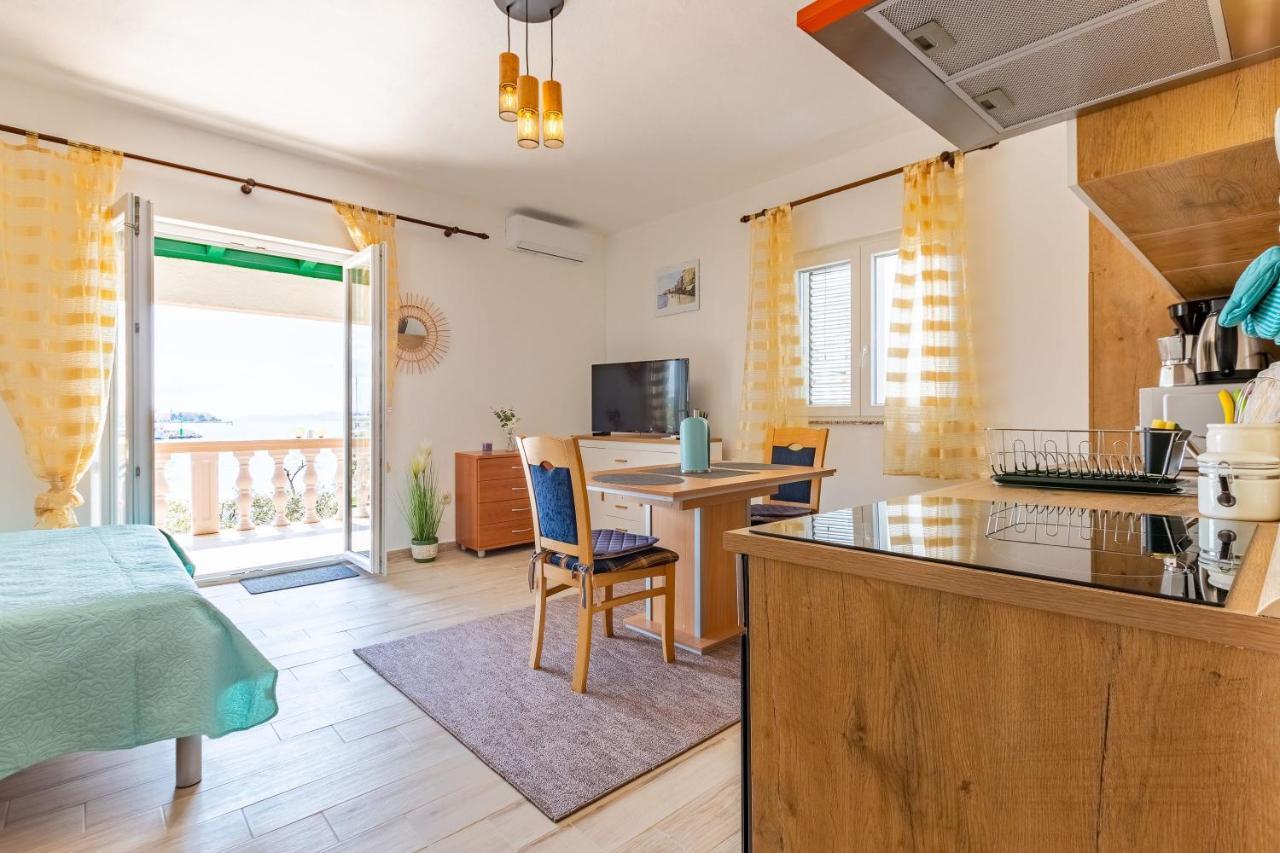 Mare-More Studio W Balcony And Beach Front And View Apartment Zadar Exterior foto